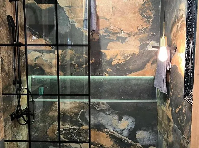 Apartament Maximilian *