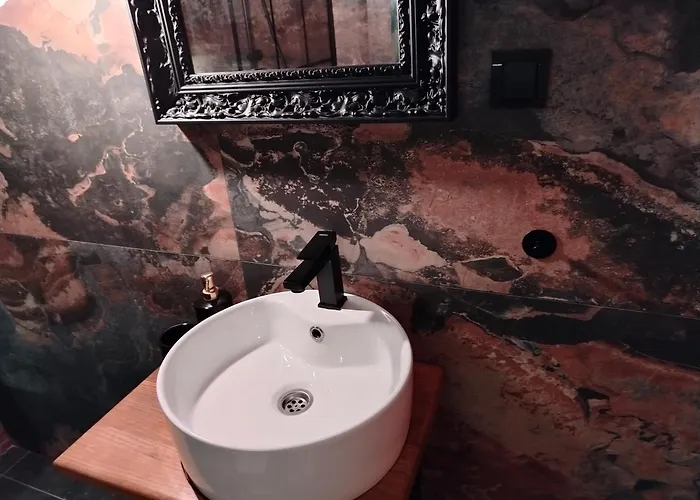 Maximilian Apartament *