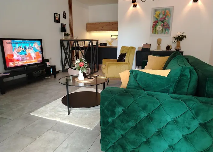 Maximilian Apartament *